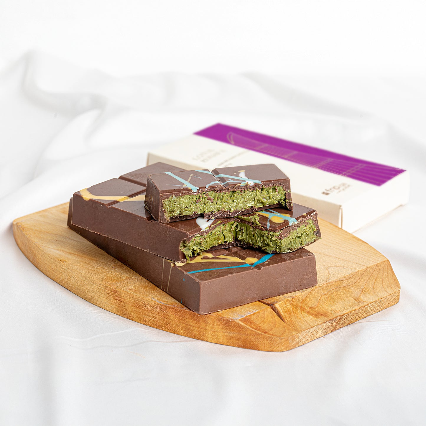 Deluxe Pistachio Kunafa with Fine Belgian Chocolate - 210gm