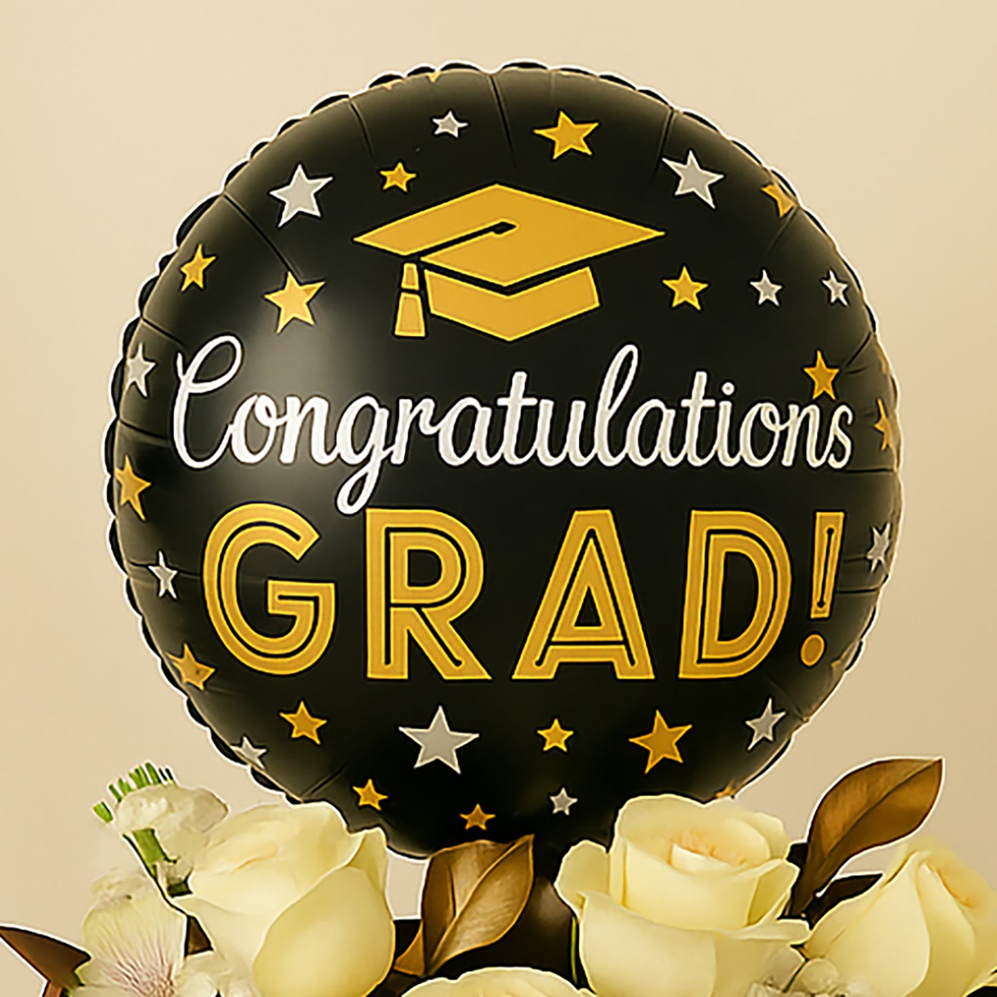 Elegant Graduation Flower & Cake Combo for Best Wishes