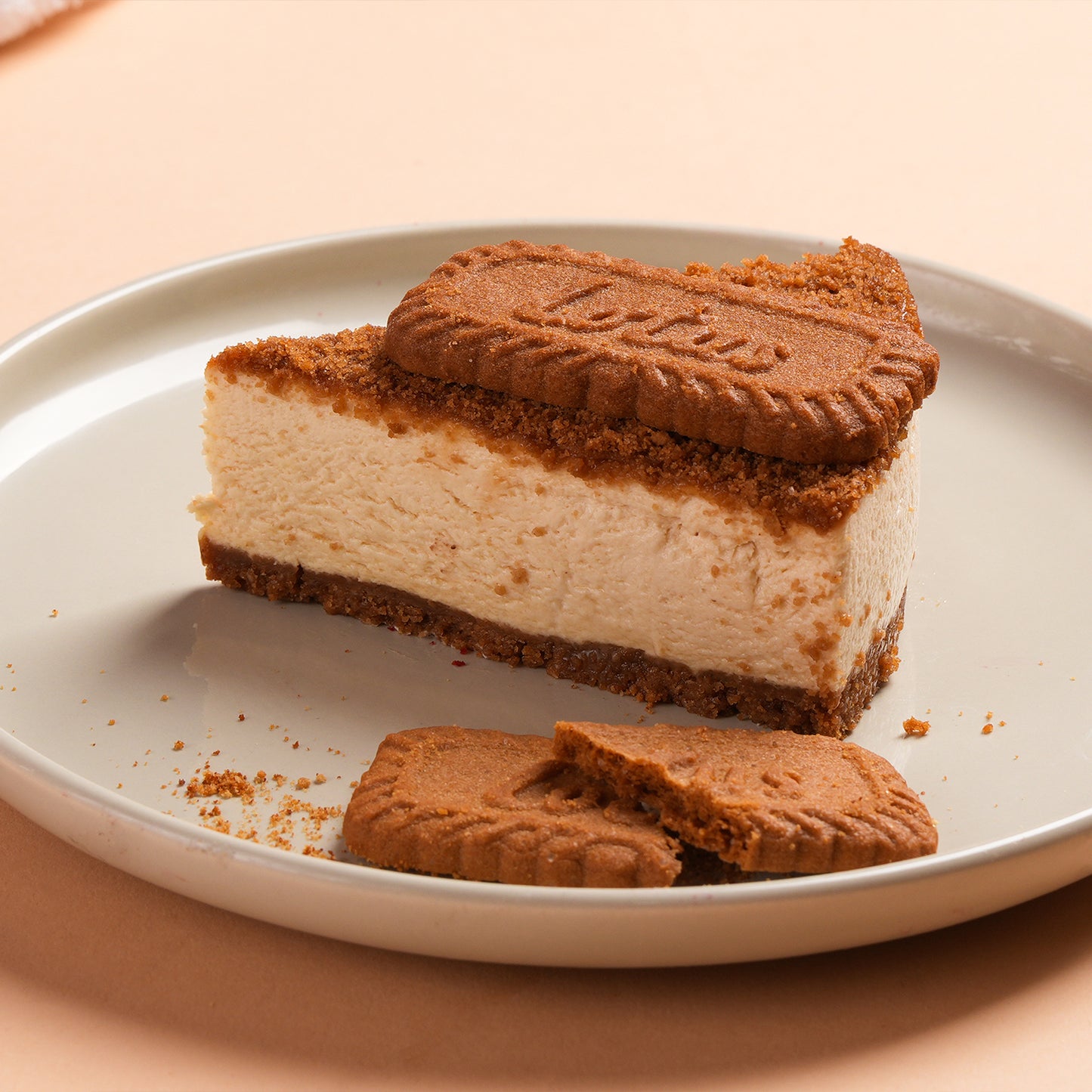 Indulgent Lotus Biscoff Cheesecake Slice