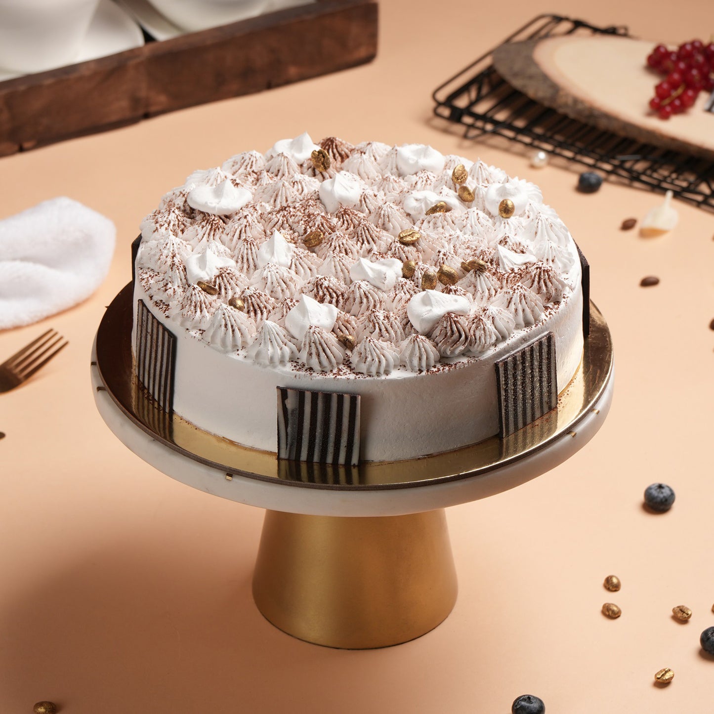 Tiramisu Cake