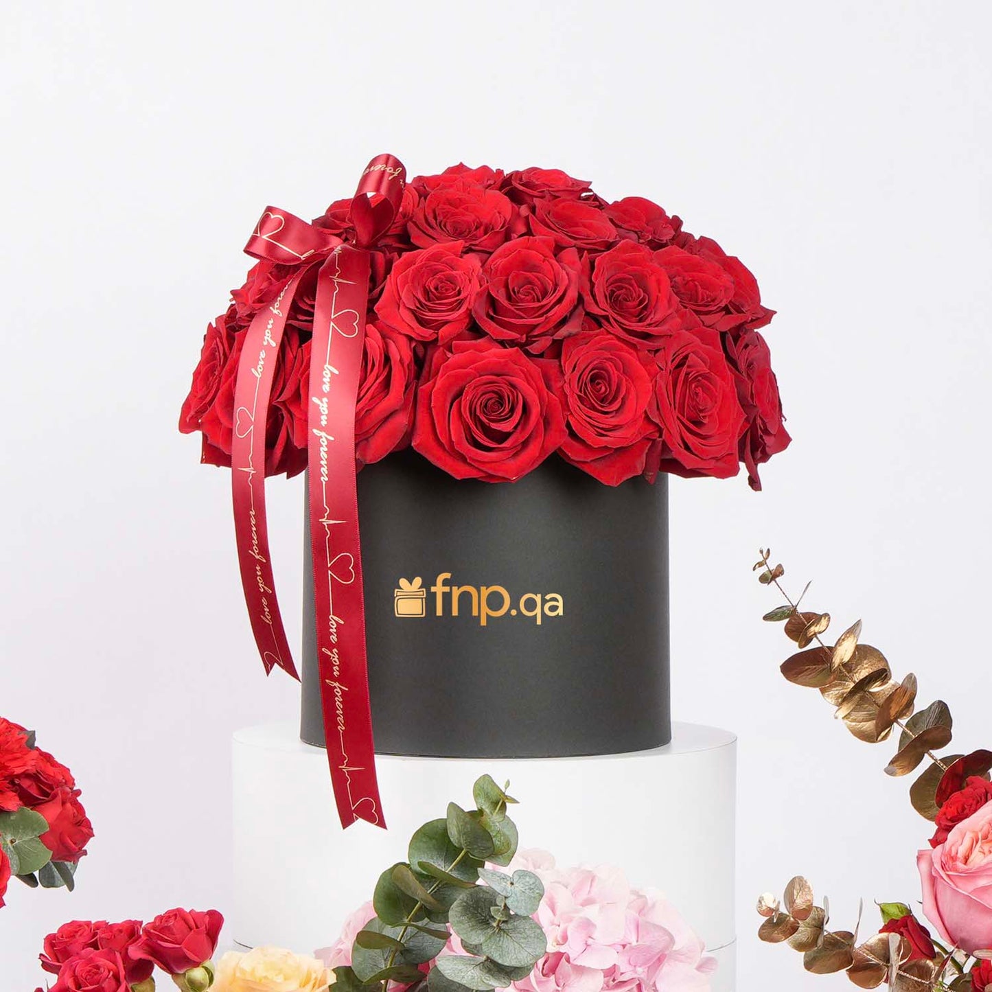 Elegant Valentine Flower Boxes with Chocolates: Luxurious Red Roses and Carnations