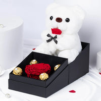 طقم هدية الحب الأبدي | دمية دب محشوة ووردة حمراء أبدية مع شوكولاتة