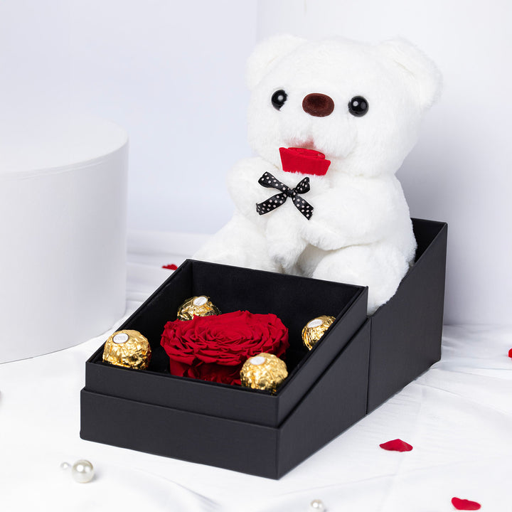 طقم هدية الحب الأبدي | دمية دب محشوة ووردة حمراء أبدية مع شوكولاتة