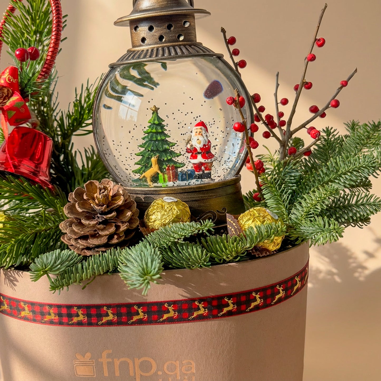 Festive Blush Moments Box: Celebrate the Season with Elegance