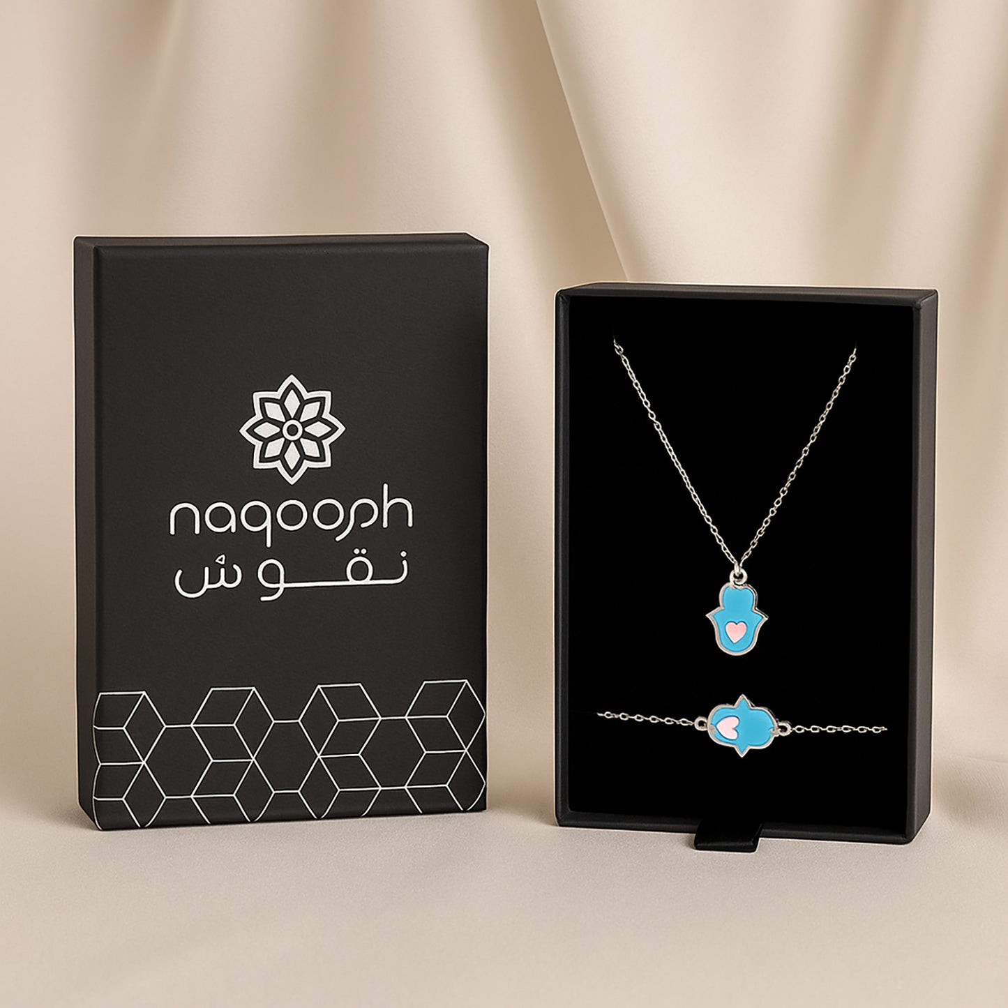 Hamsa Heart Necklace Set Blue Edition With Flower Arrangement