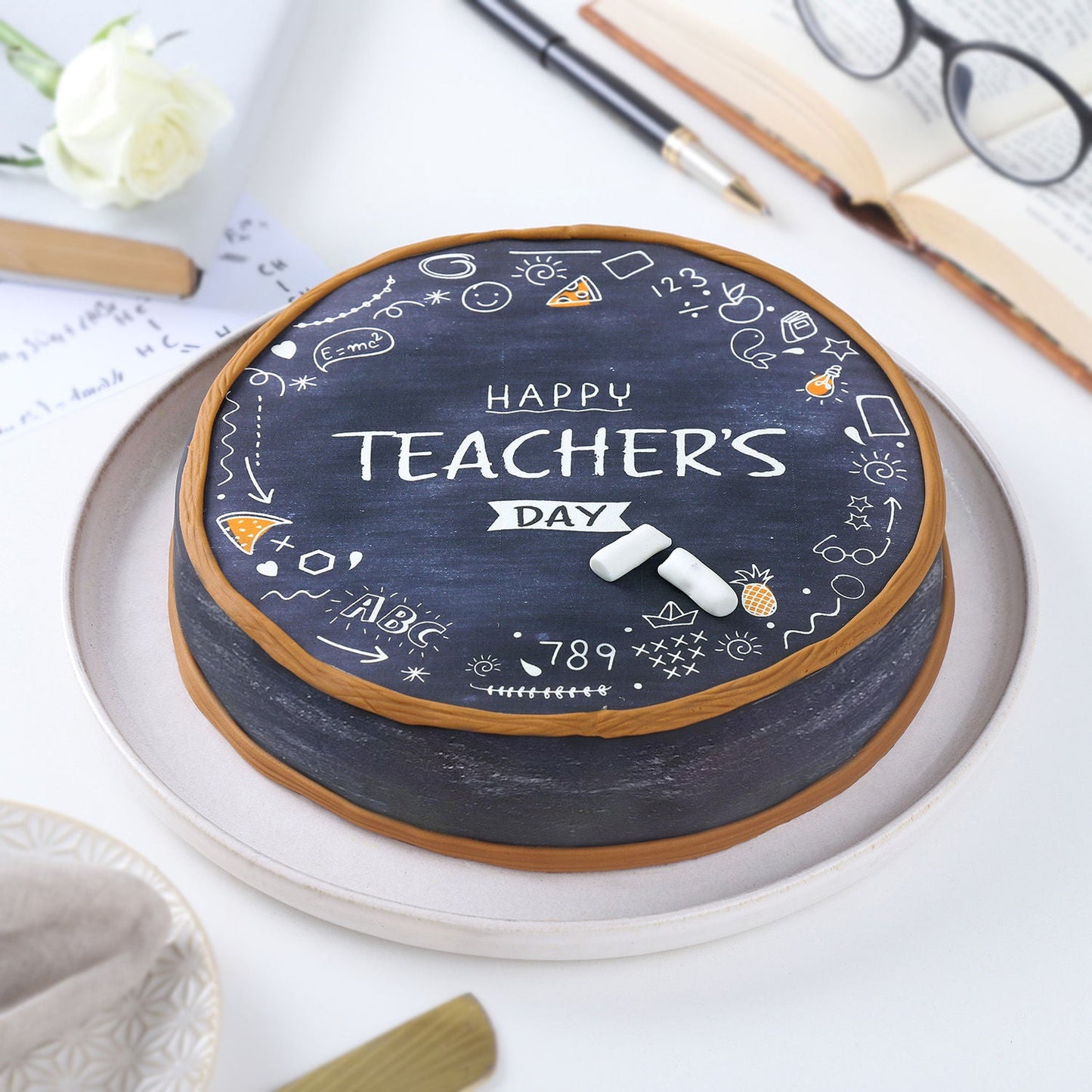 Delicious Happy Teachers Day Chocolate Fondant Cake - 1 Kg