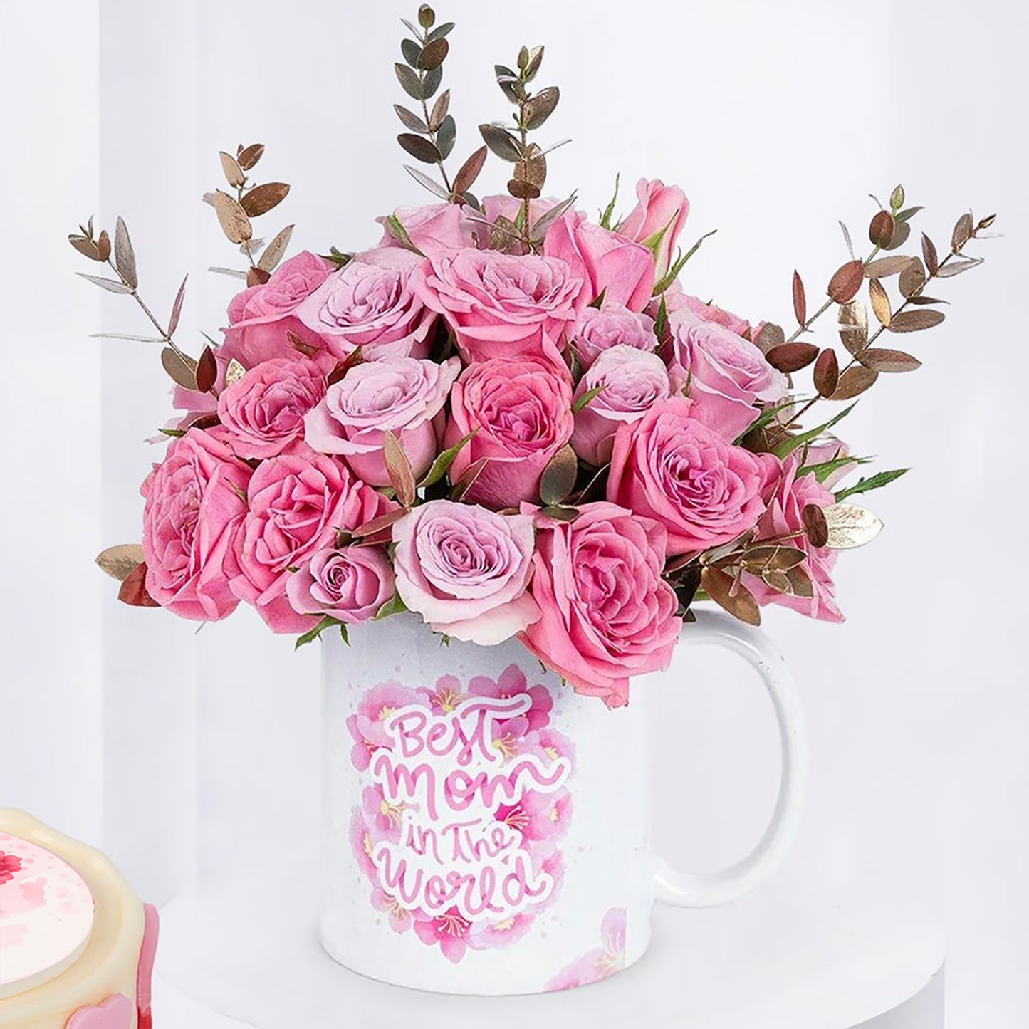 Best Mom in the World Floral Arrangement with Vanilla Cake Combo
