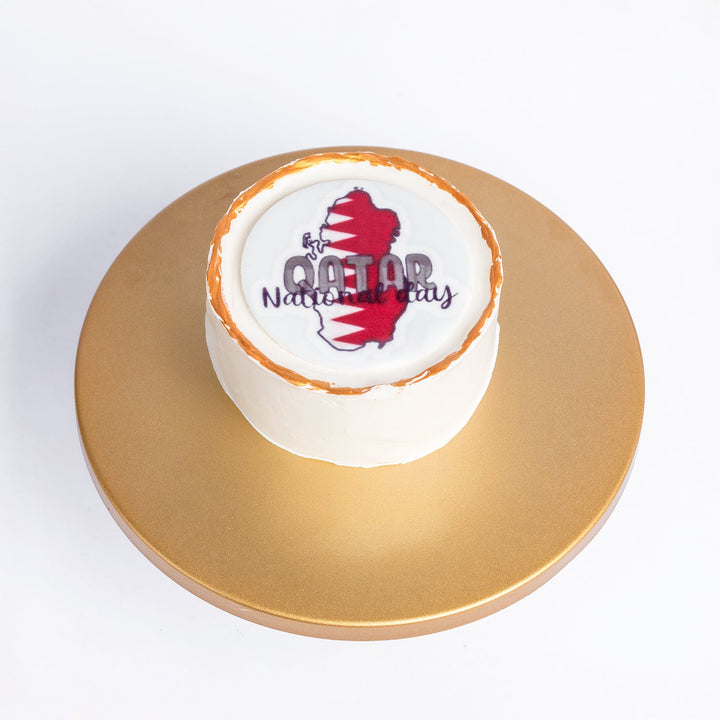 احتفل مع كعكة اليوم الوطني القطري بالشوكولاتة وزن 200 جرام