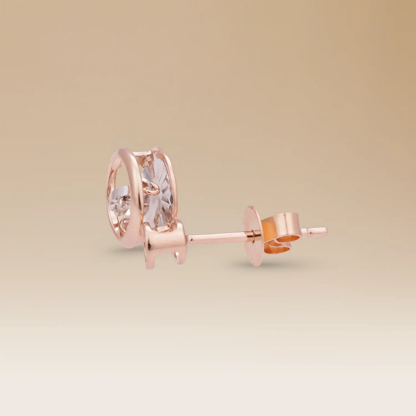 أقراط سيليستي أومنيا المميزة من الذهب الوردي عيار 18 والألماس