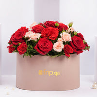 Petals Glow: Exquisite Red Roses and Carnations in Luxury Box