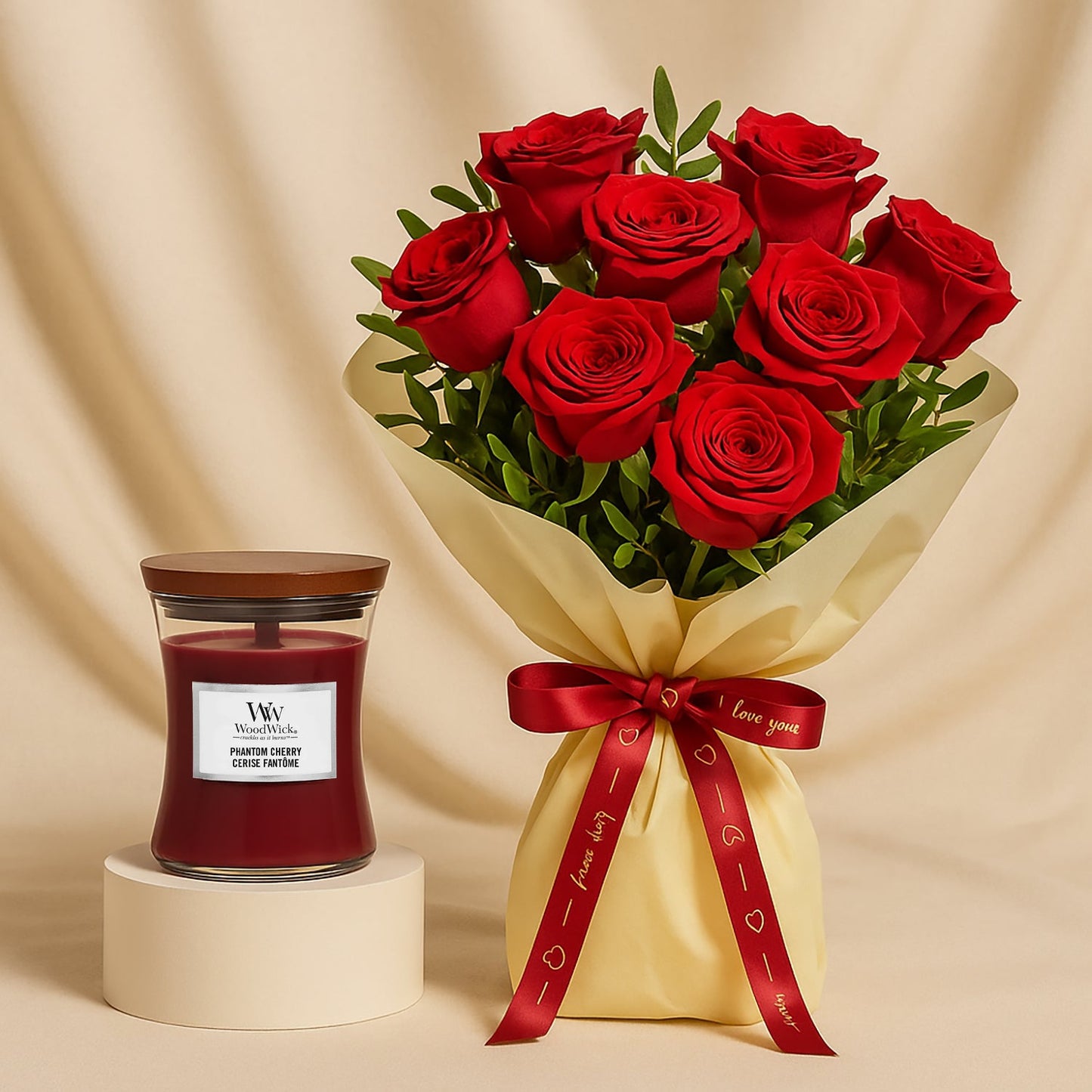 Medium Hourglass Phantom Cherry – Kiss of Nine Roses Gift Set
