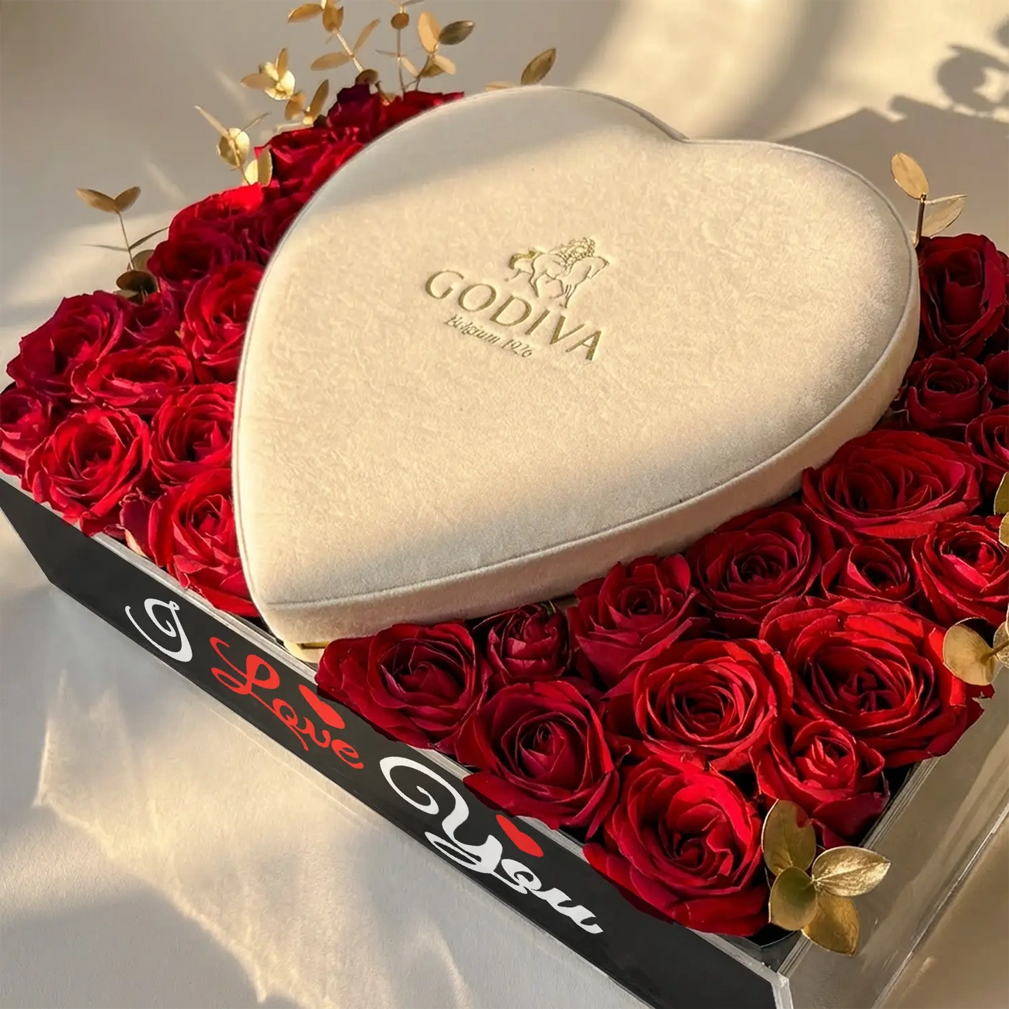 Eternal Love: Red Rose & Godiva Chocolate Gift Set
