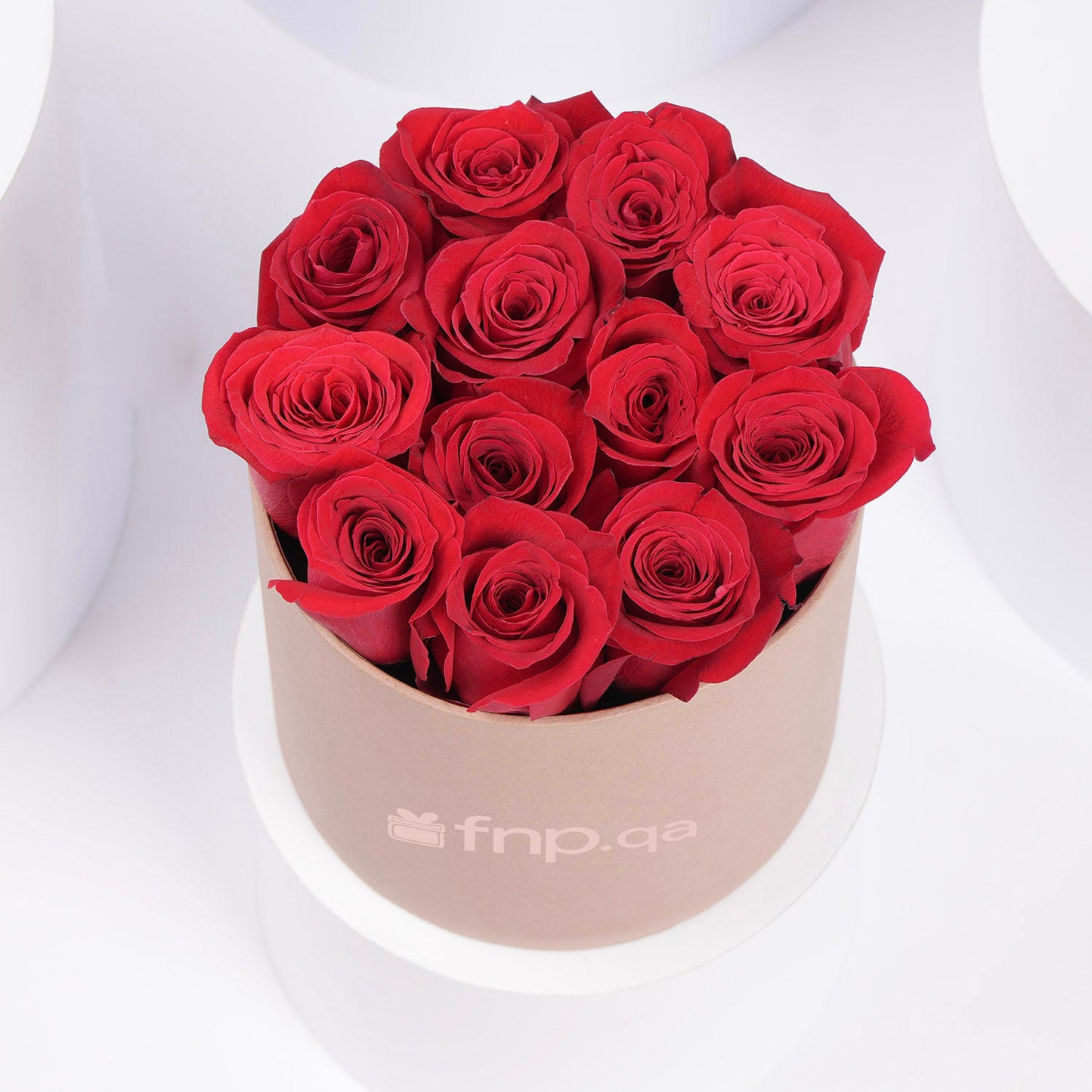 Exquisite Pure Love: 12 Red Roses in Elegant Round Box