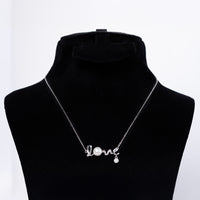 Radiance of Romance: Exquisite Rose Bouquet with Elegant Silver Love Necklace