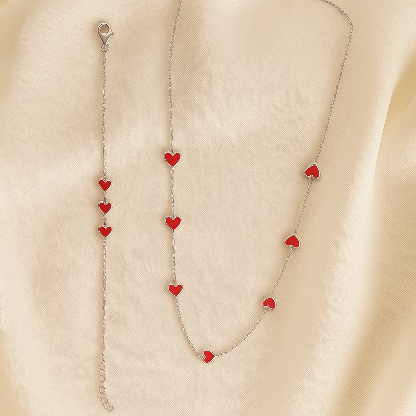 Scarlet Love Necklace Set