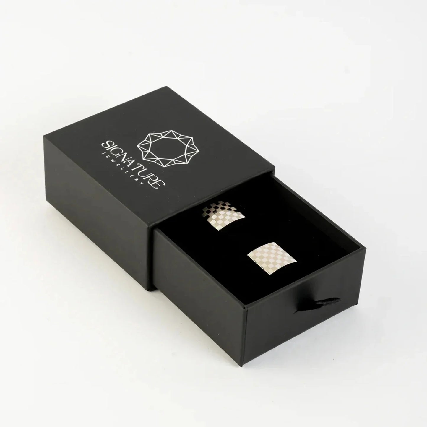 Luxurious Signature Jewelry Checkered Cufflinks for Men