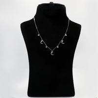 عقد فضة استرليني أنيق بحرف ج بالعربية من جلتر