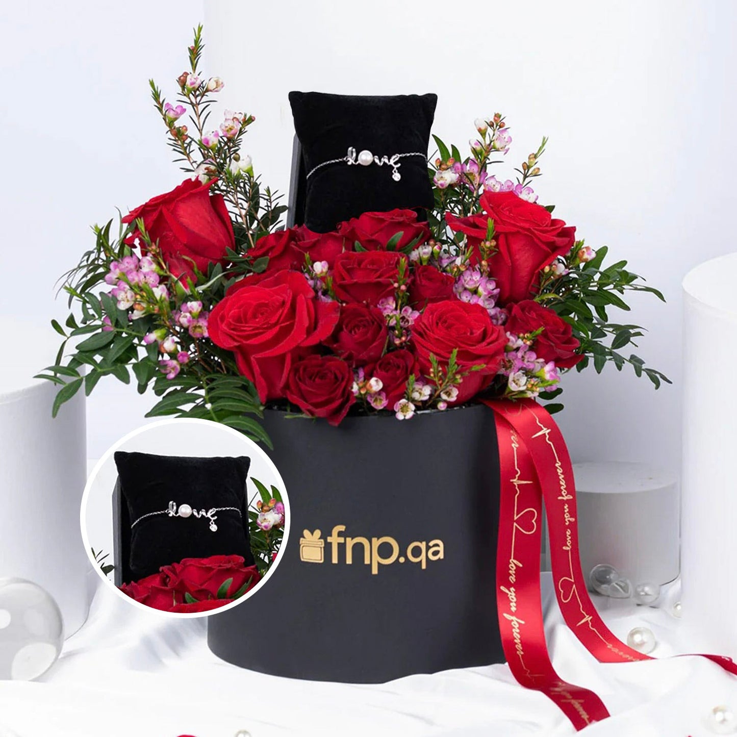 Timeless Valentine Red Roses with Elegant Noqoosh Necklace - A Gift of Love
