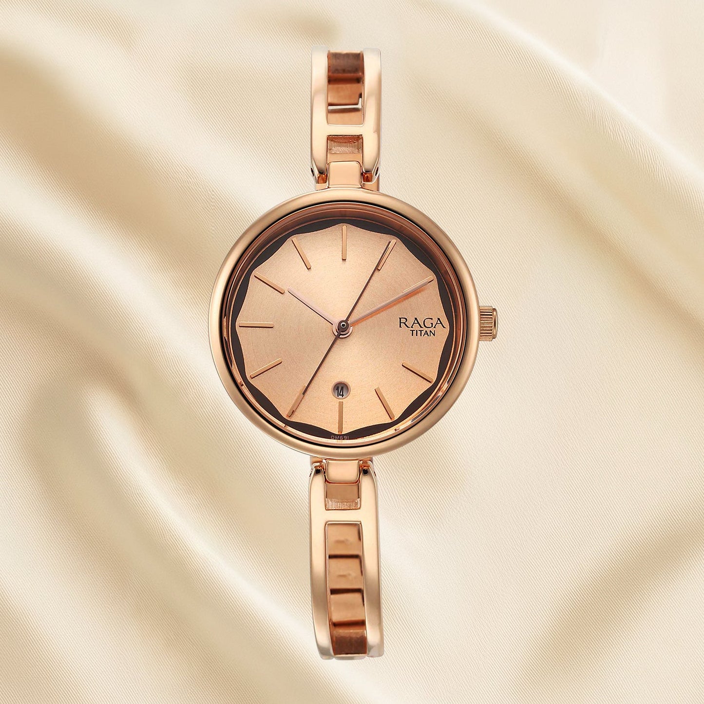 Titan Raga Viva White Dial Analog with Date Metal Strap watch for Women