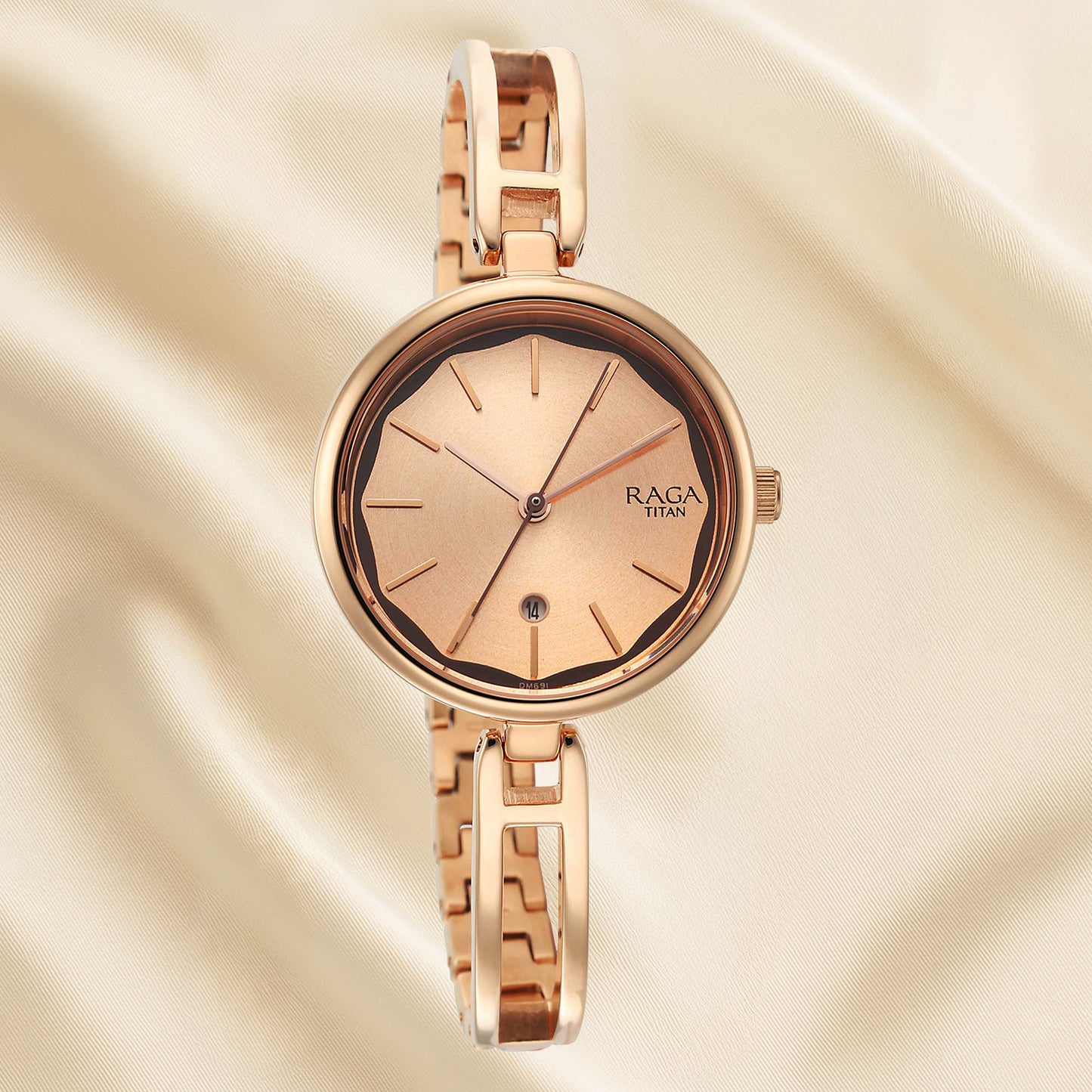 Titan Raga Viva White Dial Analog with Date Metal Strap watch for Women