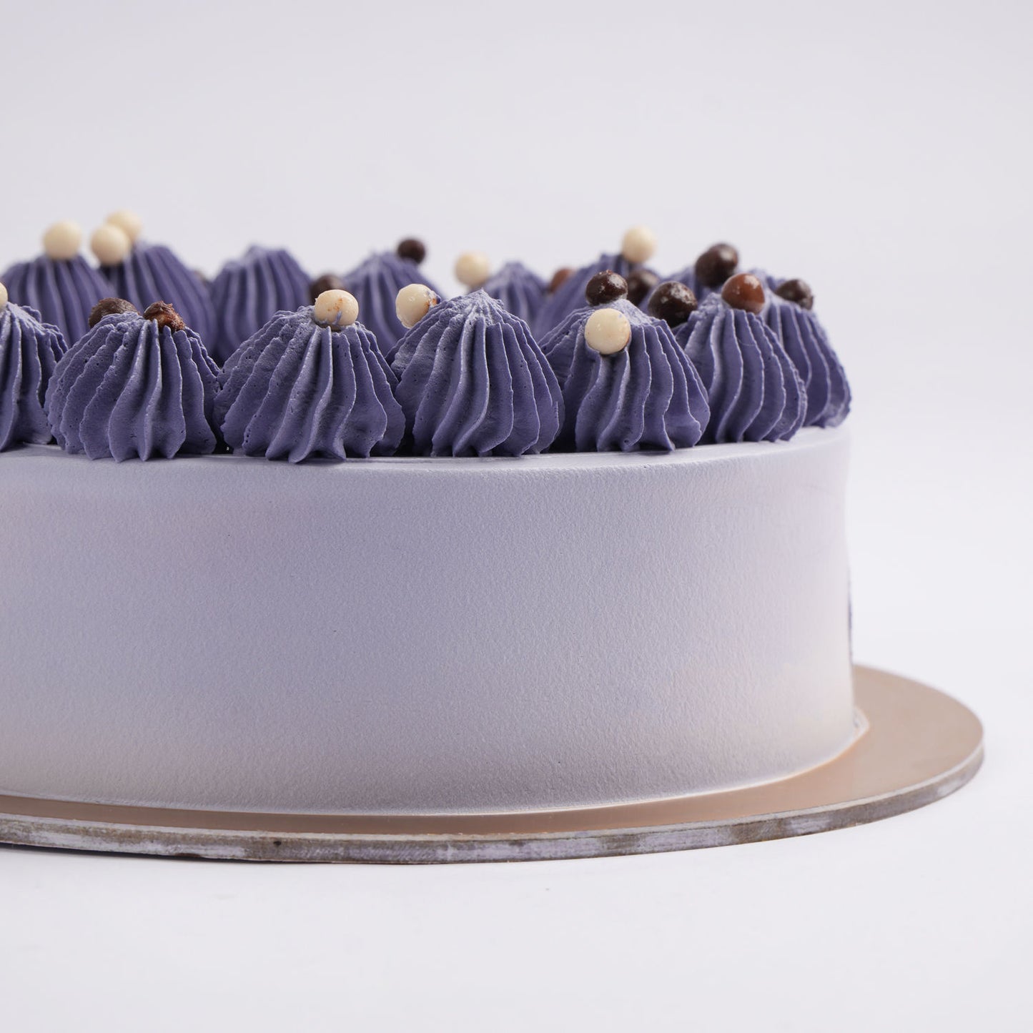 Ultimate Ube Delight Cake - A Blueberry Cream Sensation