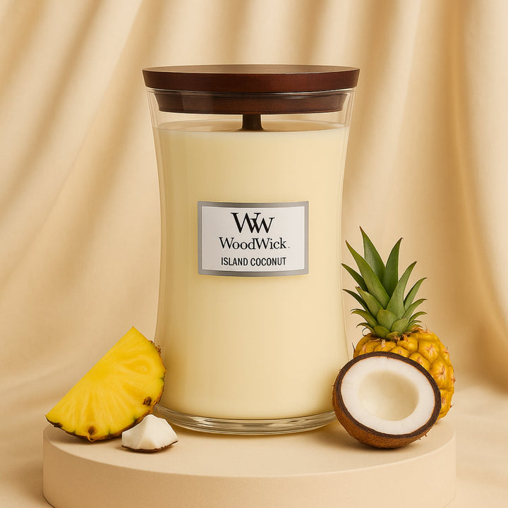 شمعة وودويك الكبيرة بشكل الساعة الرملية | برائحة جوز الهند الجزيرة مع الأناناس الاستوائي والفانيليا الكريمية