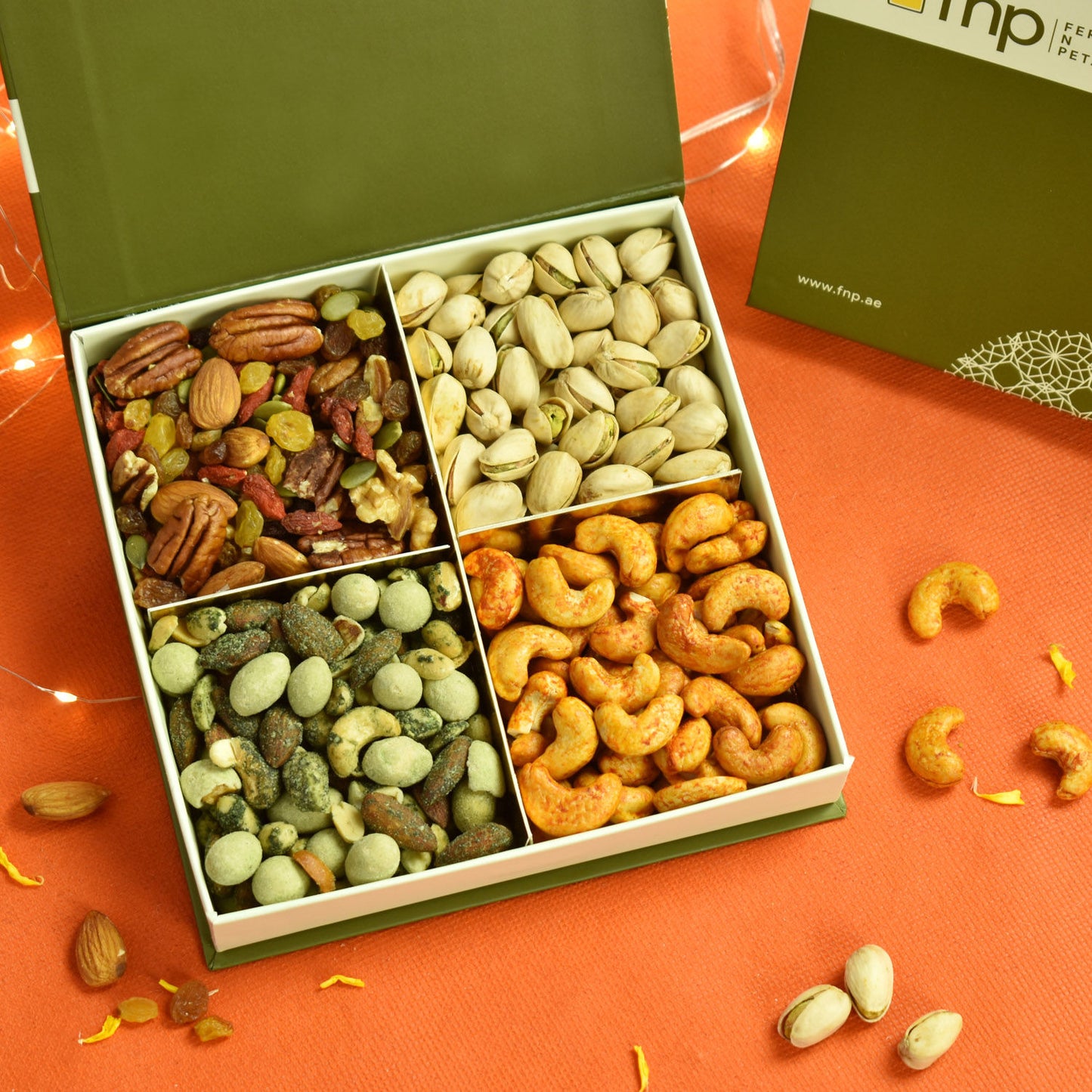 Premium Assorted Dry Fruits Gift Box - A Delightful Mix of Nuts & Berries