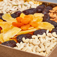 Premium Assorted Healthy Delights - Nut and Dried Fruit Gift Box (1 Kg)