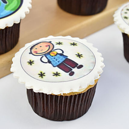 Celebrate with Our 'Best Dad in the World' Vanilla Fondant Cupcakes - Set of 6