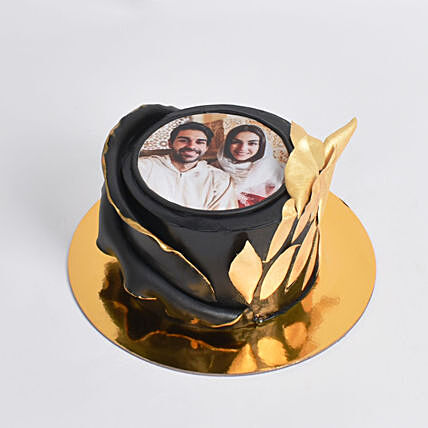 Choco Elegance Portrait Cake - Personalized Chocolate Delight