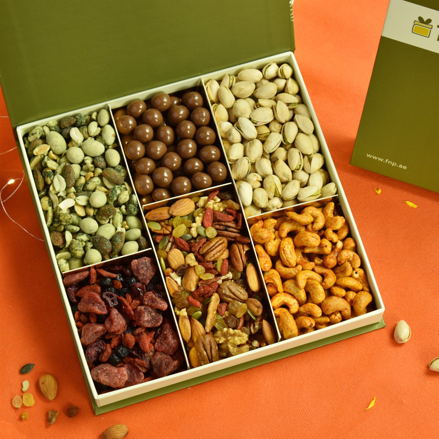 Premium Dry Fruits and Berry Gift Box - 1 Kg