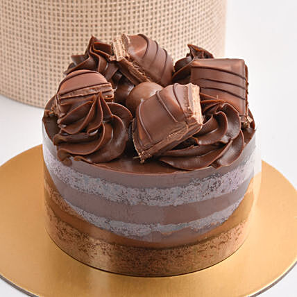 A Quartet of Love: Exquisite Monocake Delights