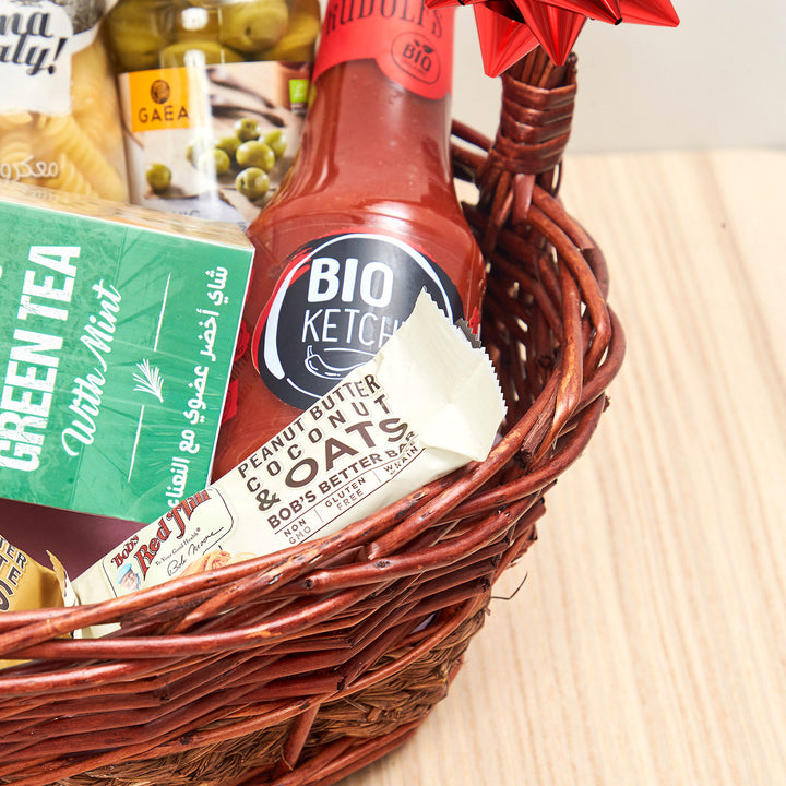 سلة فاخرة من المأكولات الشهية - هدية مثالية لكل المناسبات