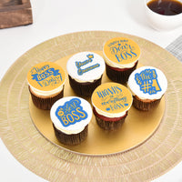 احتفل بيوم المدير مع كب كيك الشوكولاتة اللذيذ