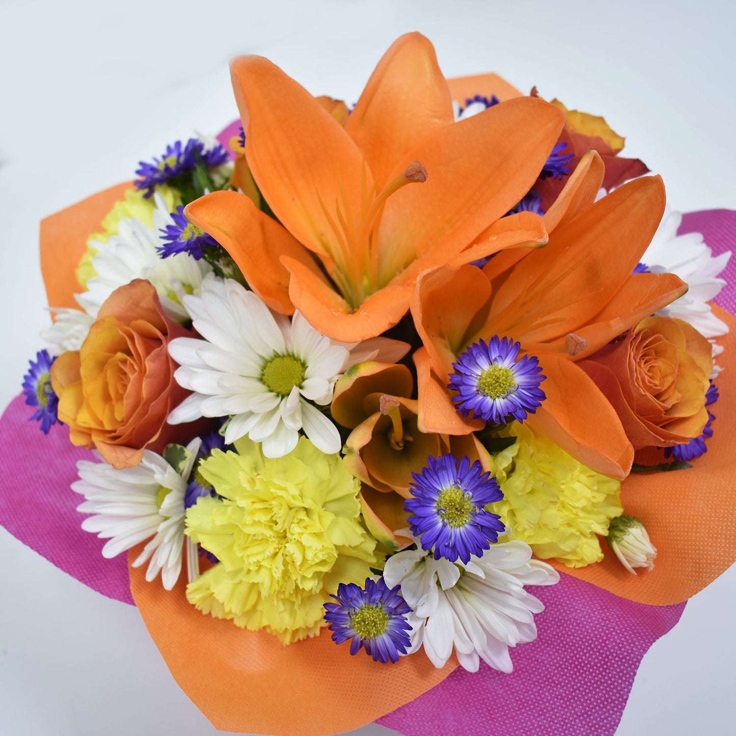 Celebrate with a Vibrant Birthday Floral Arrangement