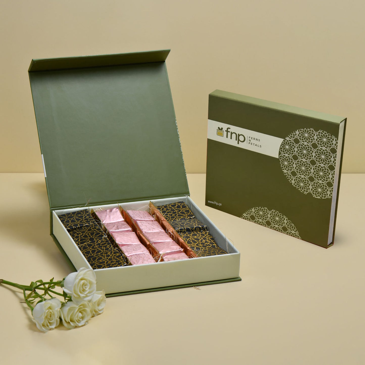Exquisite FNP Premium Assorted Chocolate Gift Box - 250 gm
