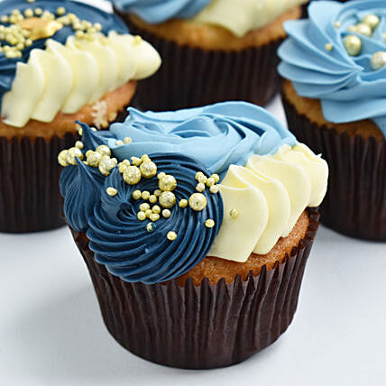 Delicious Red Velvet Cupcakes with a Muffin Sponge Delight