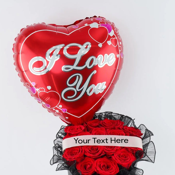 ورود حمراء وبالونات على شكل قلب