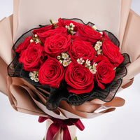 Elegant 15 Red Roses Graduation Bouquet with Personalized Touch