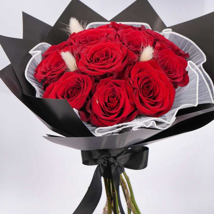 10 Red Roses Flower Bouquet for Graduation