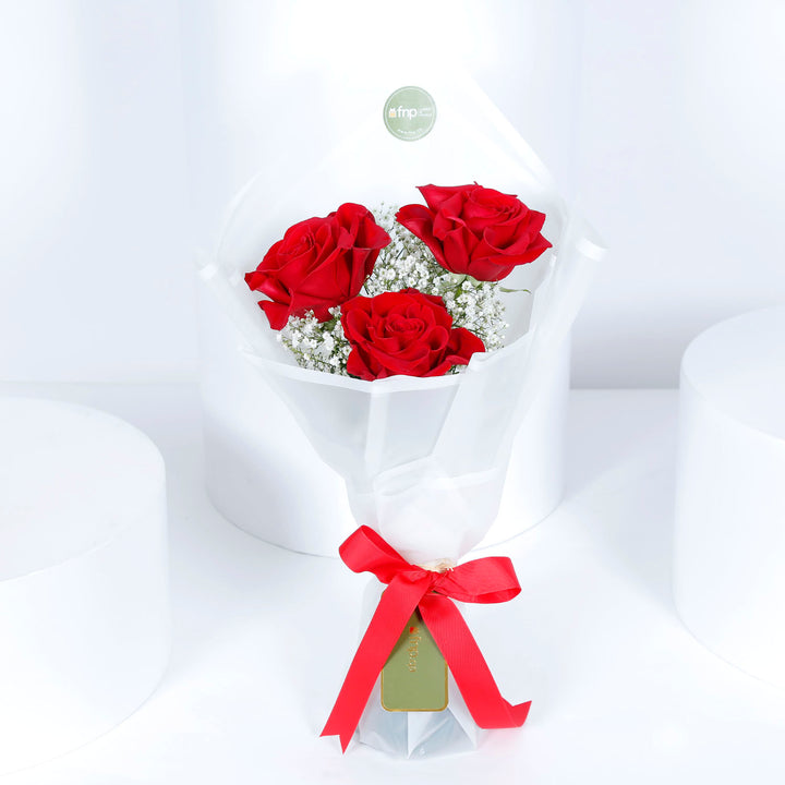 3 Red Roses Bouquet