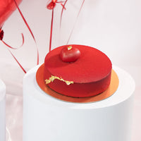 35 Red Roses With Balloon And Cake