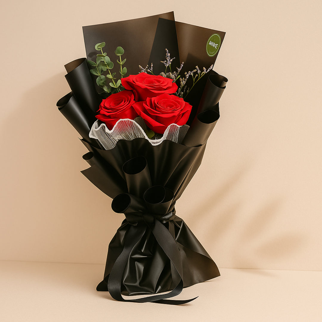 باقة وردة حمراء أنيقة