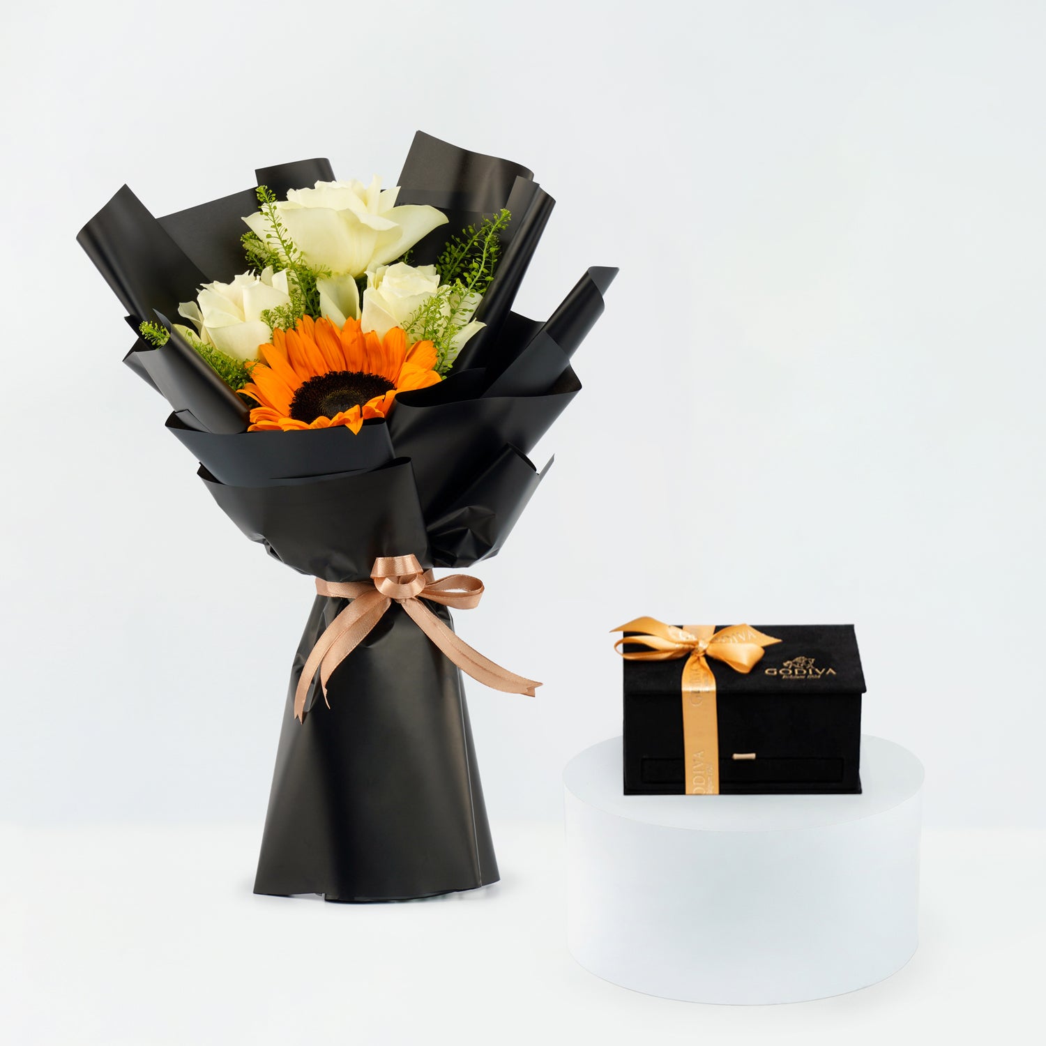 Godiva | Mini Royal Box - Black & Sunflower Bouquet