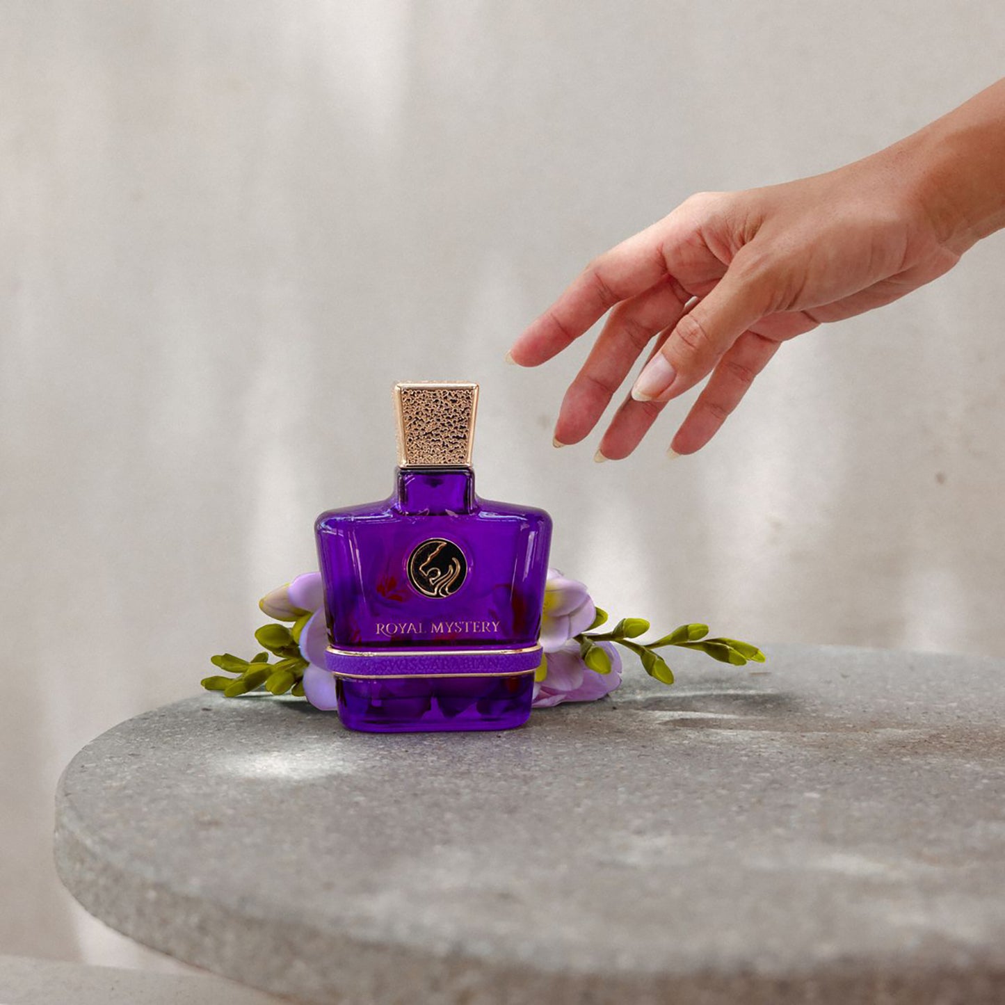 Royal Mystery 100ml EDP - Luxurious Chypre Fruity Fragrance for Women