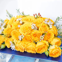 أجمل للعطور | مجموعة هدايا بلو للرجال مع ترتيب هارموني جاردن المضاء بنور الشمس