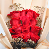 Elegant Romance: Classic Red Roses Bouquet