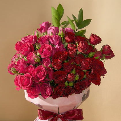 مجموعة هدية عناق الحب الأبدي لعيد الحب