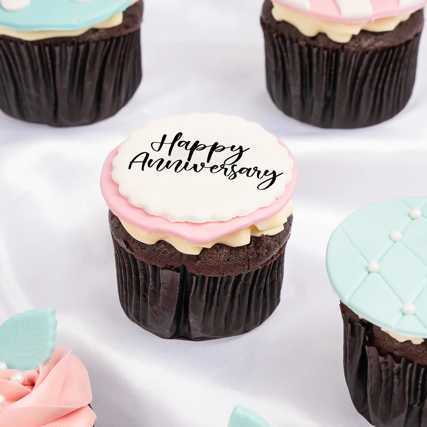 Forever Yours Chocolate Cupcakes