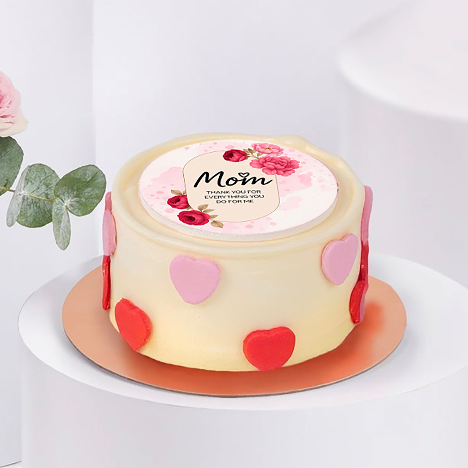 مزهرية ورد عيد الأم مع قالب كيك
